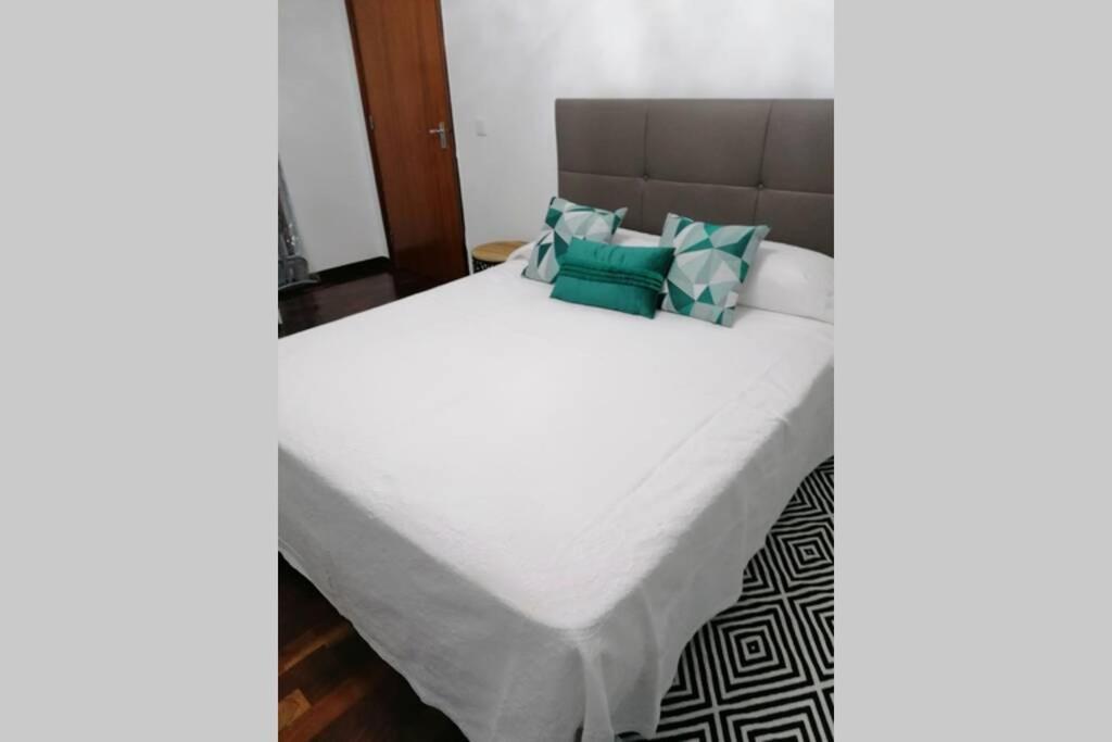 Vila Relax Vacation Rental, Funchal Exteriör bild