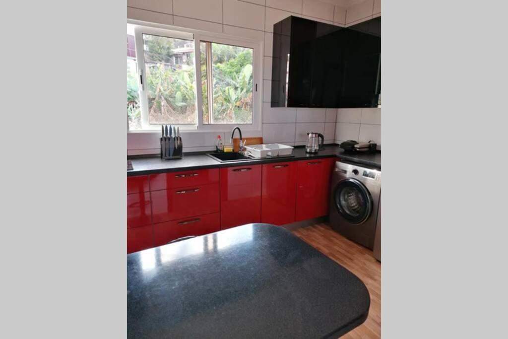 Vila Relax Vacation Rental, Funchal Exteriör bild